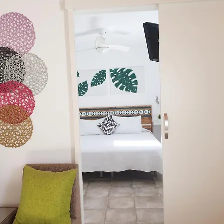Holiday home El Caramelito 1 *